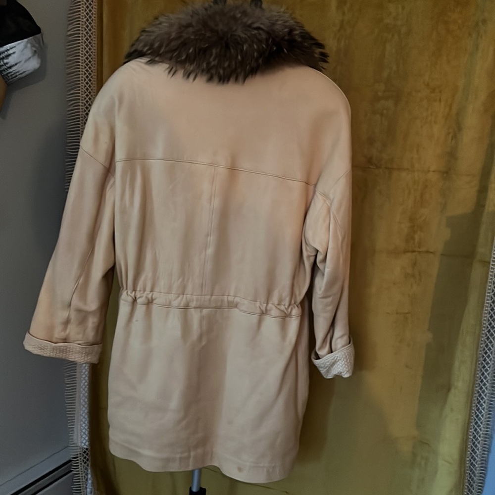 Vintage Leather Coat - Picture 2 of 11